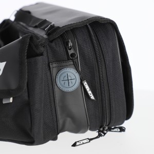 Riñonera ACERBIS Dromy Black White - Ropamotorista.com - Distribuidor Oficial Acerbis en España y Portugal