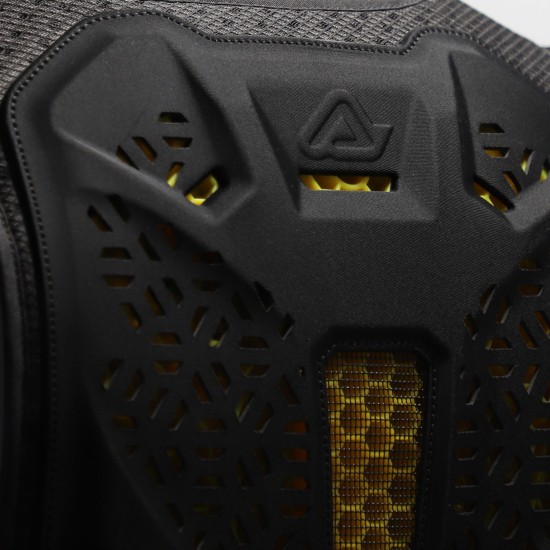 Peto ACERBIS Plasma 2.0 - Ropamotorista.com - Distribuidor Oficial Acerbis en España y Portugal