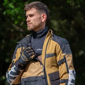 Cubrecuello LS2 - Ropamotorista.com - Distribuidor Oficial LS2 en España y Portugal